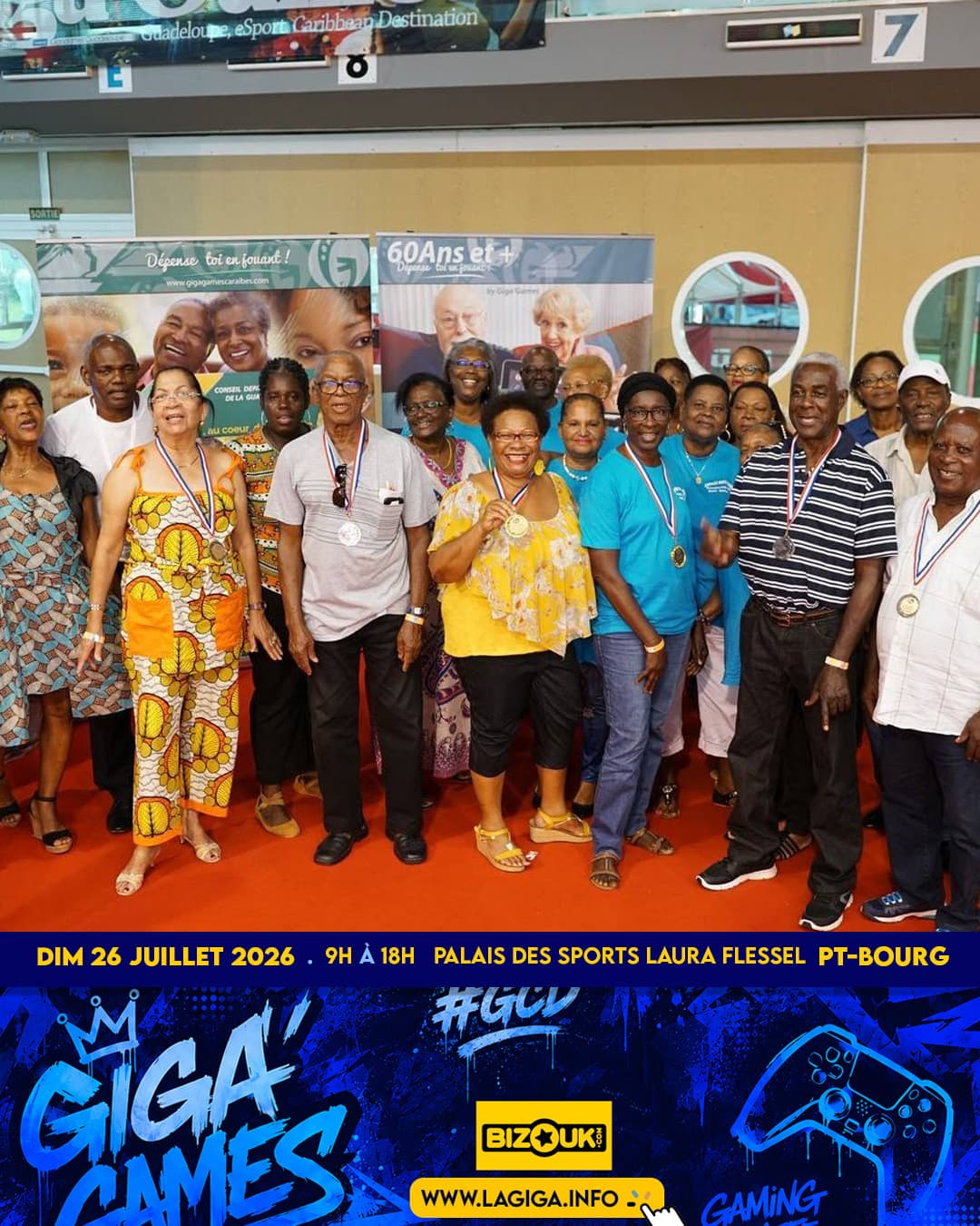 Group of medal-winning seniors at the Cyber Trophy
